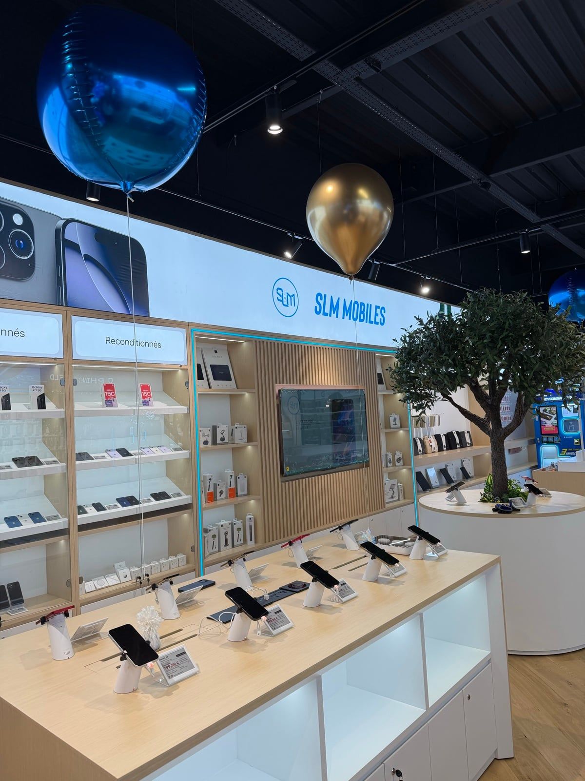 Magasin SLM Mobiles à Vannes (photo 1/7)